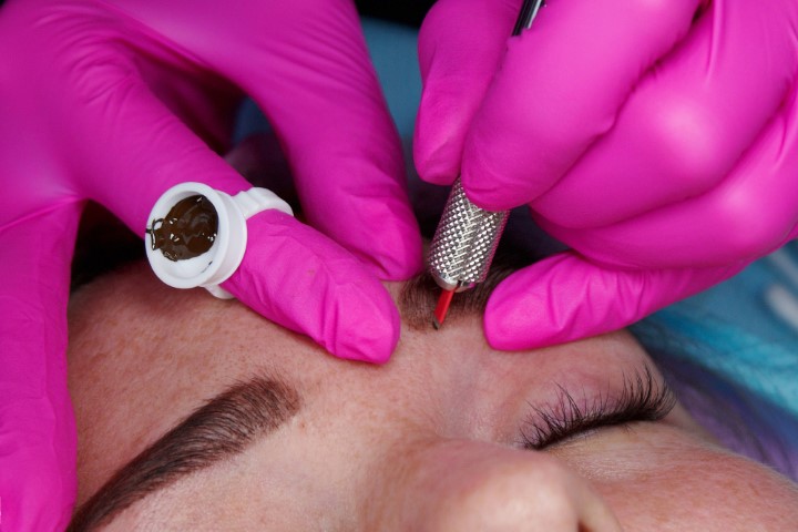 Permanent make up, tool for microblading